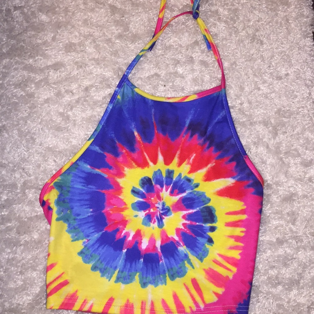 The dye crop top!!